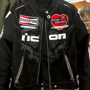 ICON HeartBreaker Moto Woman’s Jacket